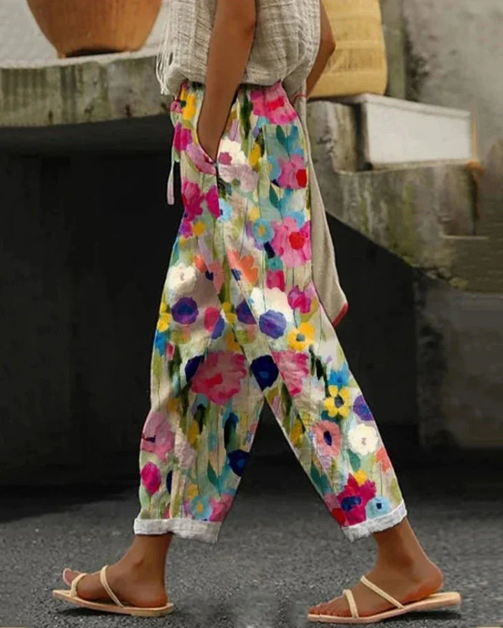 Pantalon jogging femme, coupe moderne, couleurs vibrantes, confort optimal.