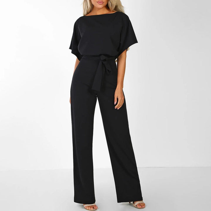 Pantalon large femme, taille haute, coupe ample et confortable.  Style élégant et décontracté.