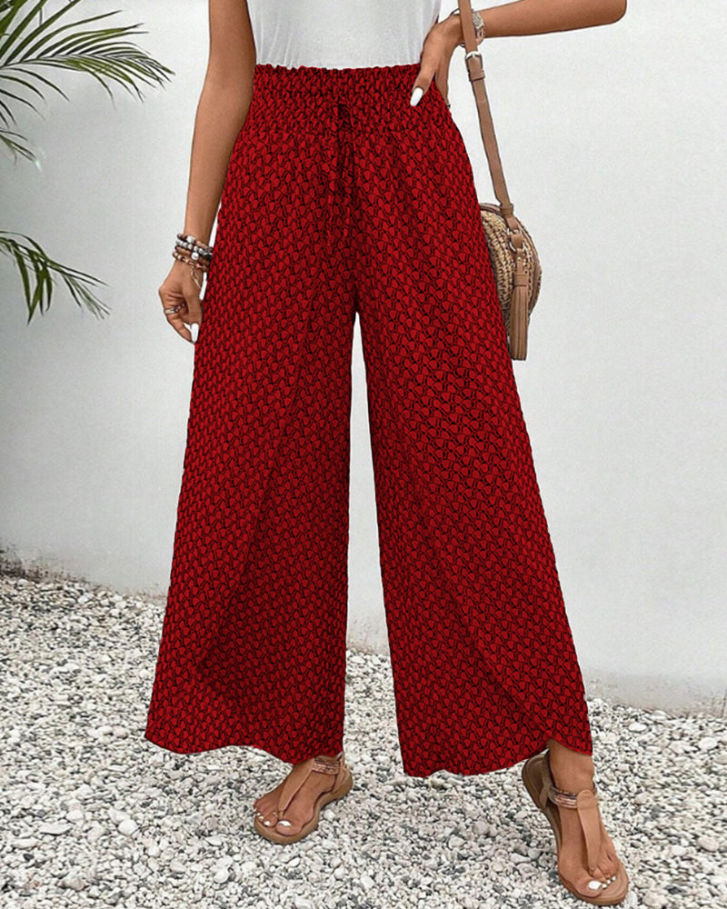 Pantalon femme coupe large, vêtement moderne pour un style décontracté chic.