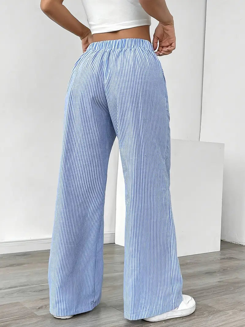 Pantalon large à rayures femme, décontracté et chic pour l'été.