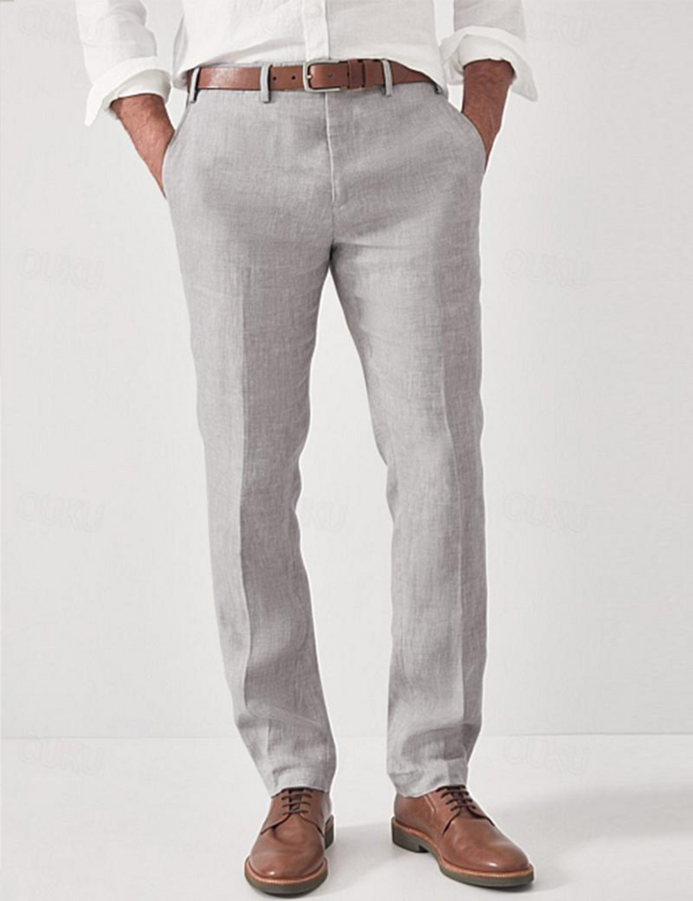 Pantalon lin homme, coupe élégante et décontractée.  Tissu léger et respirant, idéal pour l'été.