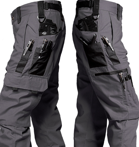 Pantalon tactique homme robuste avec de multiples poches cargo, idéal pour le travail et l'aventure en extérieur.