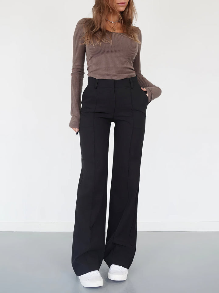 Pantalon taille haute droit femme, élégant et confortable. Idéal pour un look chic au bureau ou décontracté.