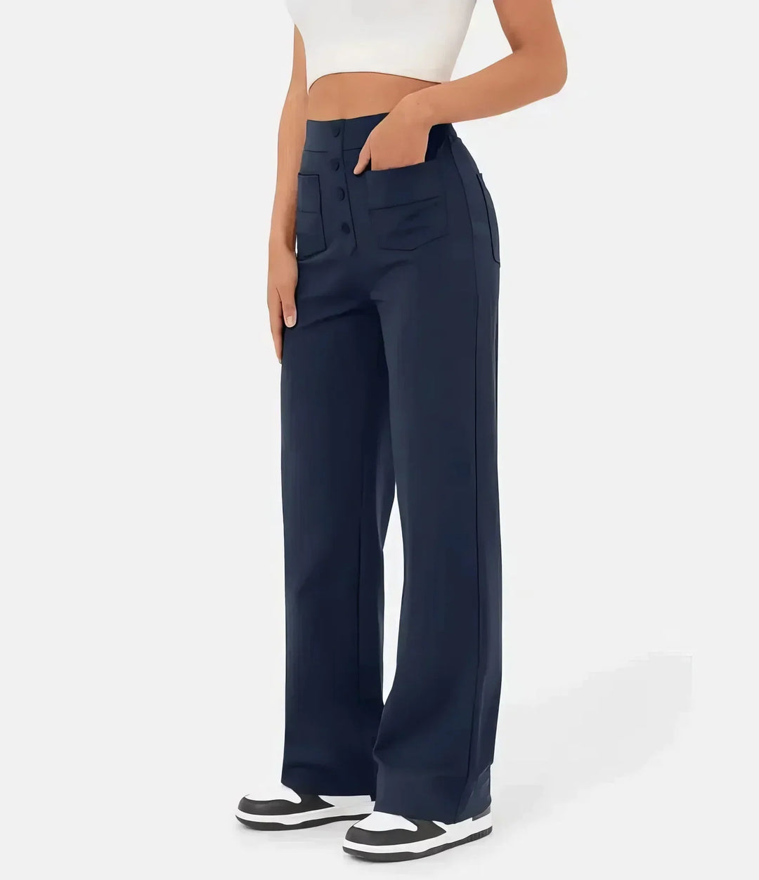 Pantalon brun femme, taille haute polyvalente, élégance décontractée.