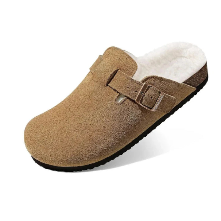 Pantoufles Boston en daim marron doublées fourrure, confort homme femme, idéales hiver.
