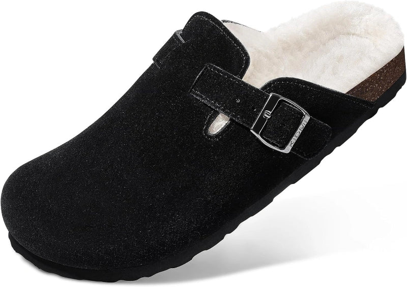 Pantoufles chaudes Boston fourrées en daim pour femme, confort ultime hiver.