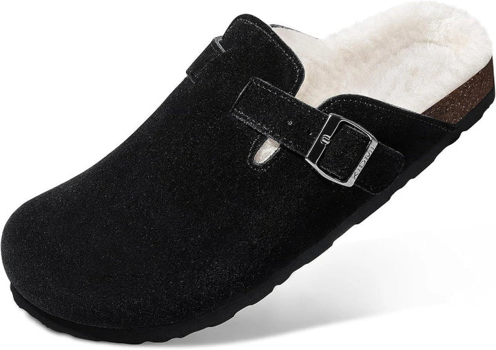 Pantoufles chaudes Boston fourrées en daim pour femme, confort ultime hiver.