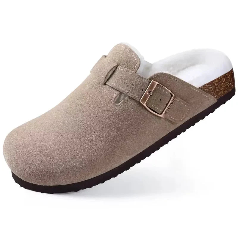 Pantoufles Boston fourrées mixtes, chaudes et confortables pour l'hiver. Idéales pour la détente.