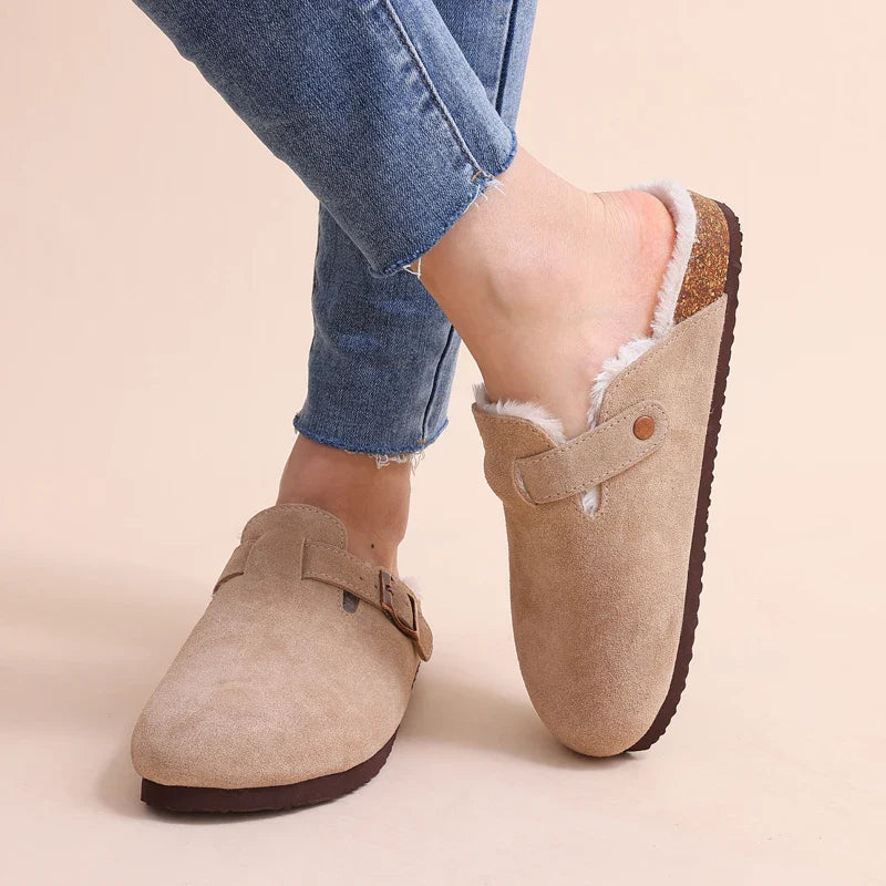 Sabots chaussons fourrés Boston, douillets et antidérapants pour femme. Parfaits pour l'hiver.