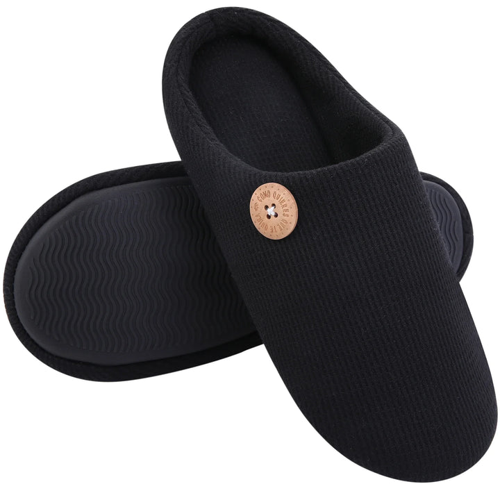 Chaussons classiques pour homme et femme, douceur et confort antidérapant pour intérieur.