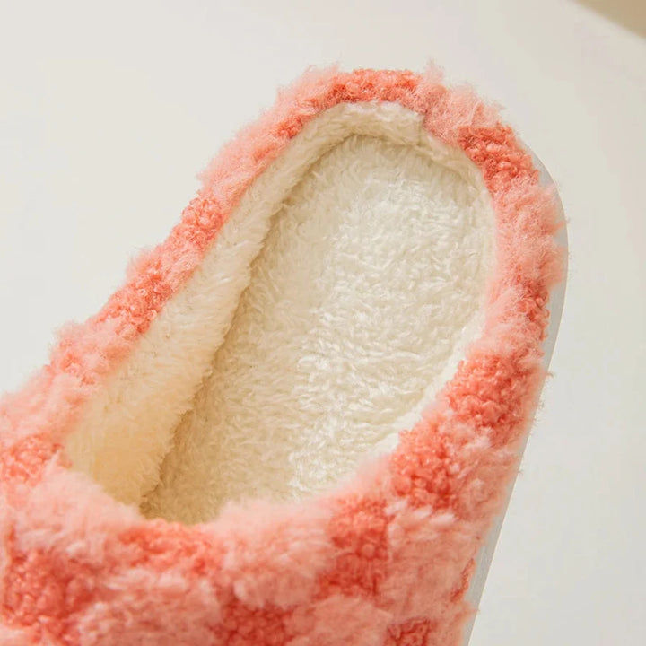 Confortables pantoufles d'hiver unisexes en coton doux. Semelle antidérapante pour intérieur.