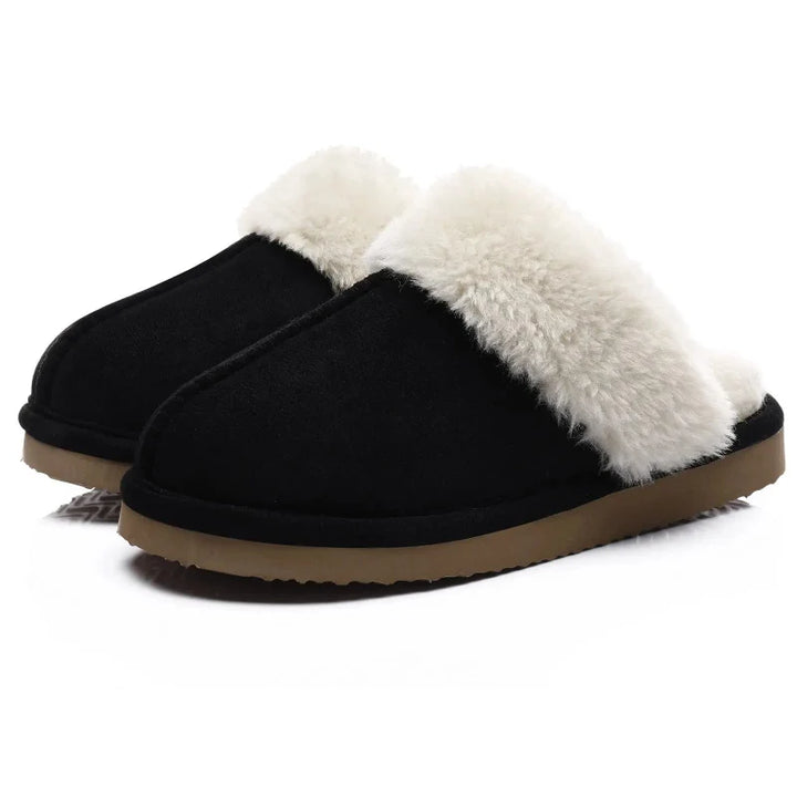 Chaussons d'hiver en suédine, très doux et chauds, parfaits pour se détendre à la maison.