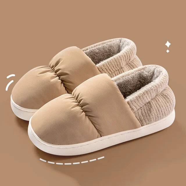 Pantoufles d'hiver en peluche, confortables et chaudes, pour se détendre à la maison avec style unisexe.