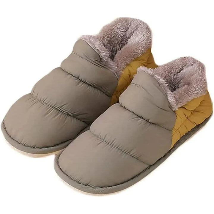 Pantoufles d'hiver unisexes en peluche, chaudes et douces, idéales pour la maison.
