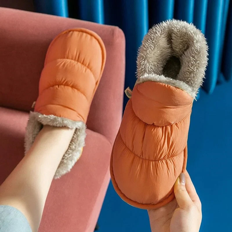 Pantoufles chaudes et douces en peluche unisexes pour l'hiver, idéales pour le confort à la maison.