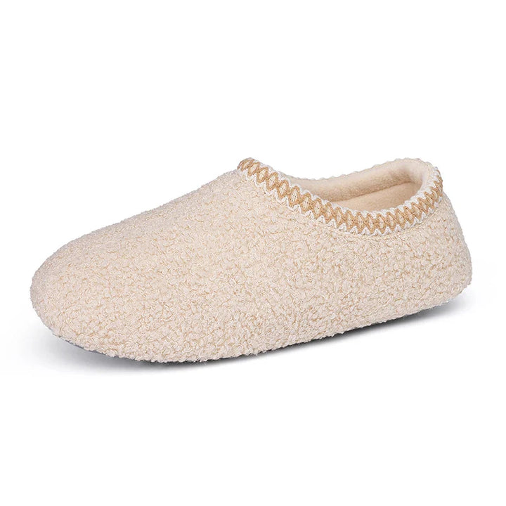 Chaussons d'intérieur bouclés, chauds et confortables pour femmes, parfaits pour se détendre.