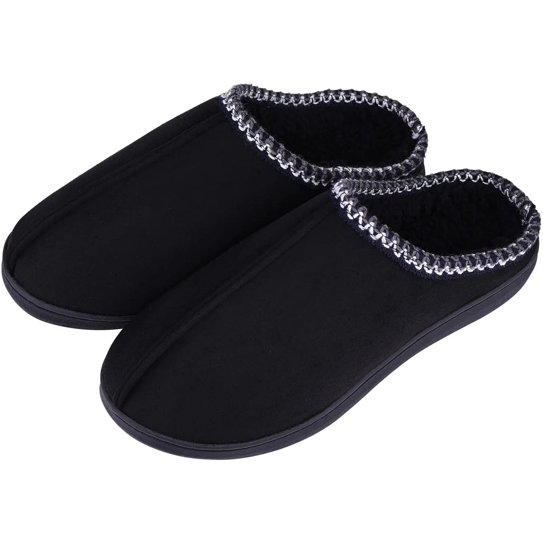 Pantoufles de maison de luxe en fourrure, chaudes, confortables et antidérapantes pour femmes et hommes. Idéales.
