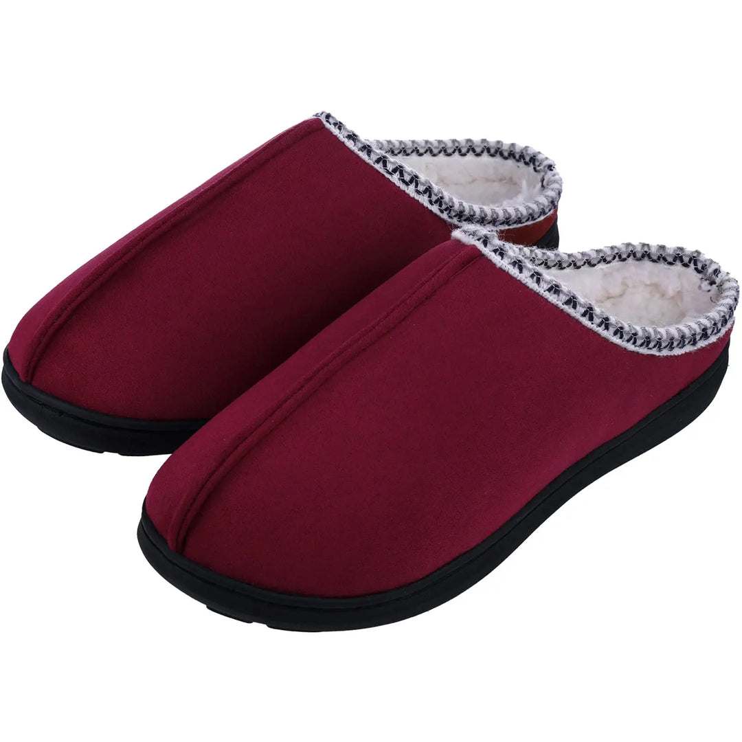 Pantoufles unisexe en fourrure douce, parfaites pour garder les pieds au chaud à la maison pendant l'hiver.