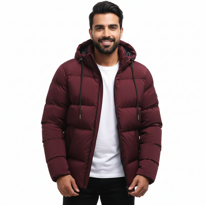 Parka d'hiver homme imperméable noire, matelassée, avec capuche, idéale pour le froid urbain et outdoor.
