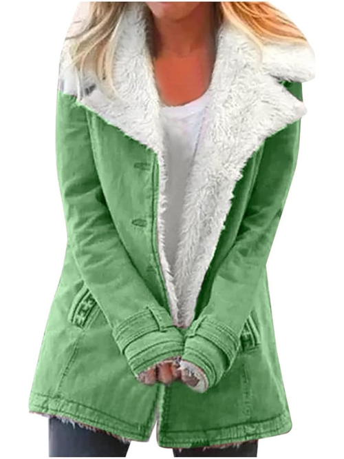 Parka longue femme chic, coupe élégante et isolante, offre chaleur hivernale et légèreté pour style et confort.