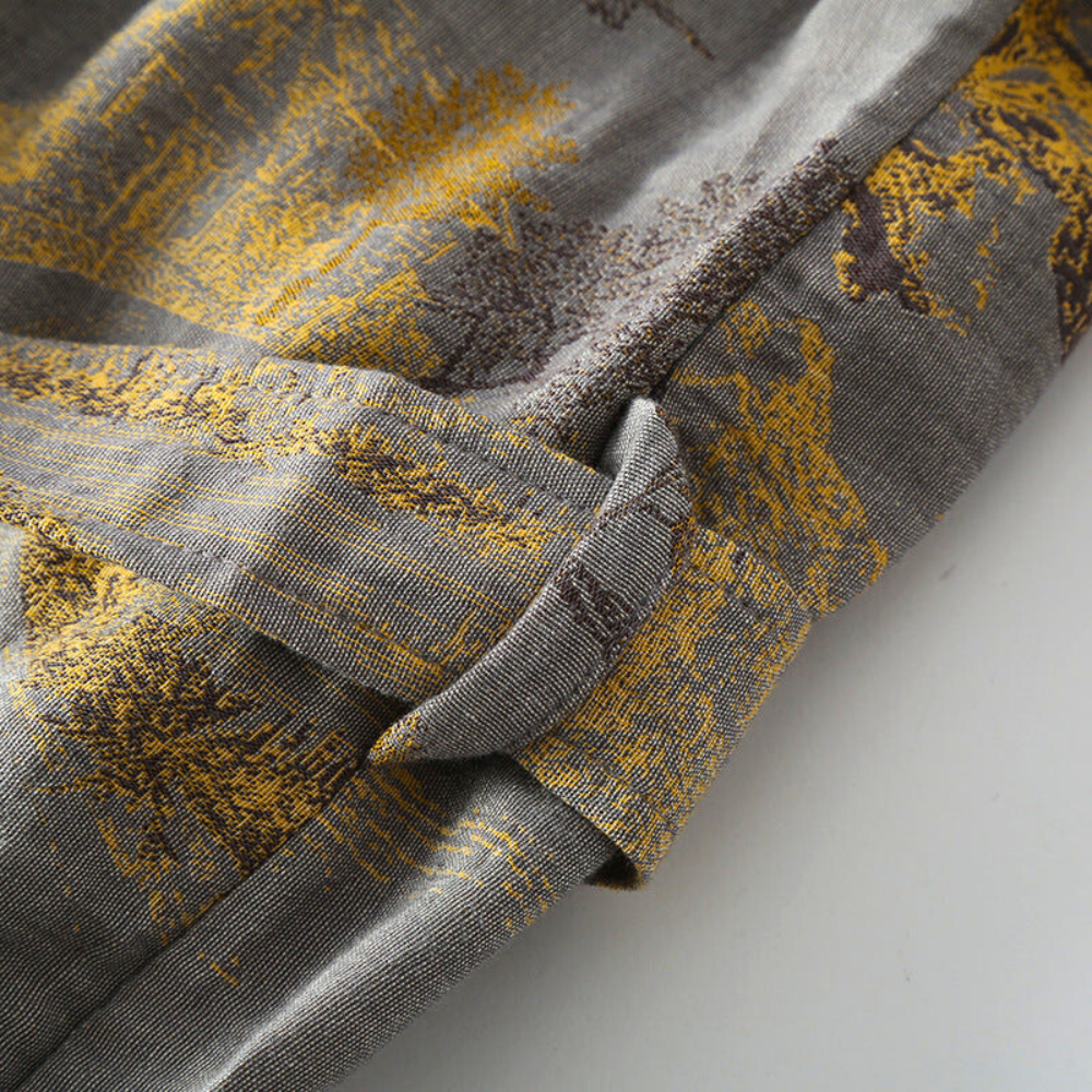 Peignoir kimono unisexe en coton, alliant élégance et confort supérieur pour la maison.