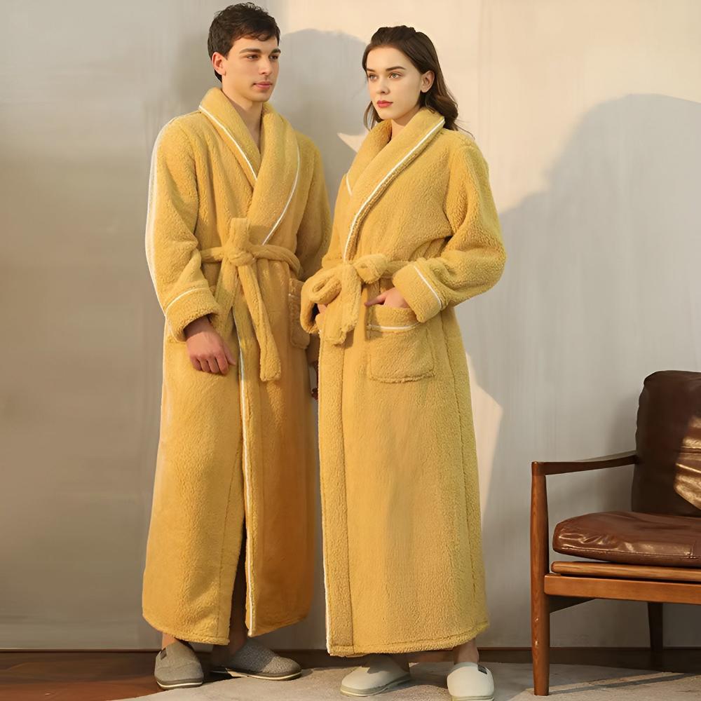 Peignoir unisexe en sherpa doux et chaud pour un confort ultime à la maison. Idéal pour femme et homme.