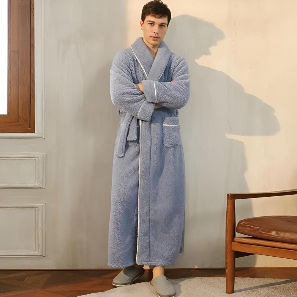 Robe de chambre unisexe en sherpa, chaude et moelleuse, pour une sensation de bien-être et de détente.