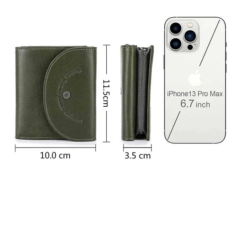 Accessoire de mode, petit porte-cartes femme en cuir véritable rouge vif, très pratique.