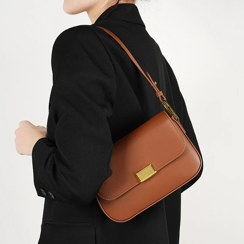 Petit sac bandoulière de luxe en cuir fendu pour femme, couleur élégante, accessoire chic