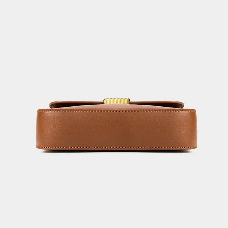 Accessoire de maroquinerie : sac à main femme en cuir fendu, parfait pour le quotidien ou soirées