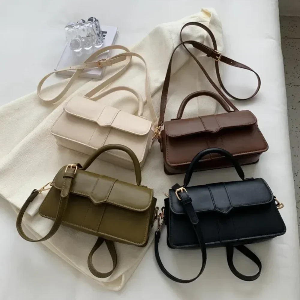 Petit sac bandoulière femme marron, style élégant en similicuir, accessoire mode parfait pour le quotidien.