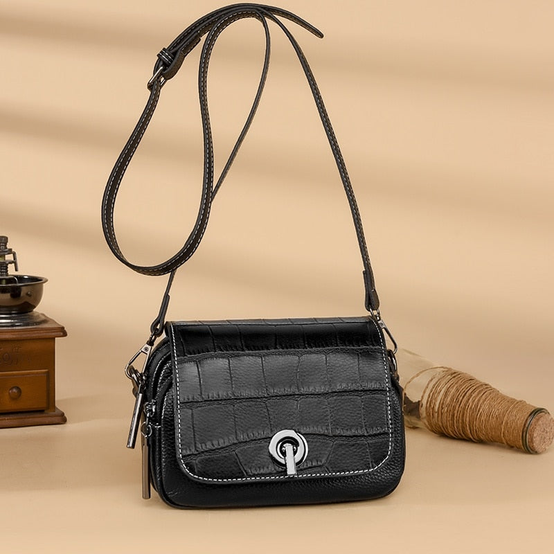Sac à main élégant pour femme, couleur noire, style bandoulière, en cuir de qualité