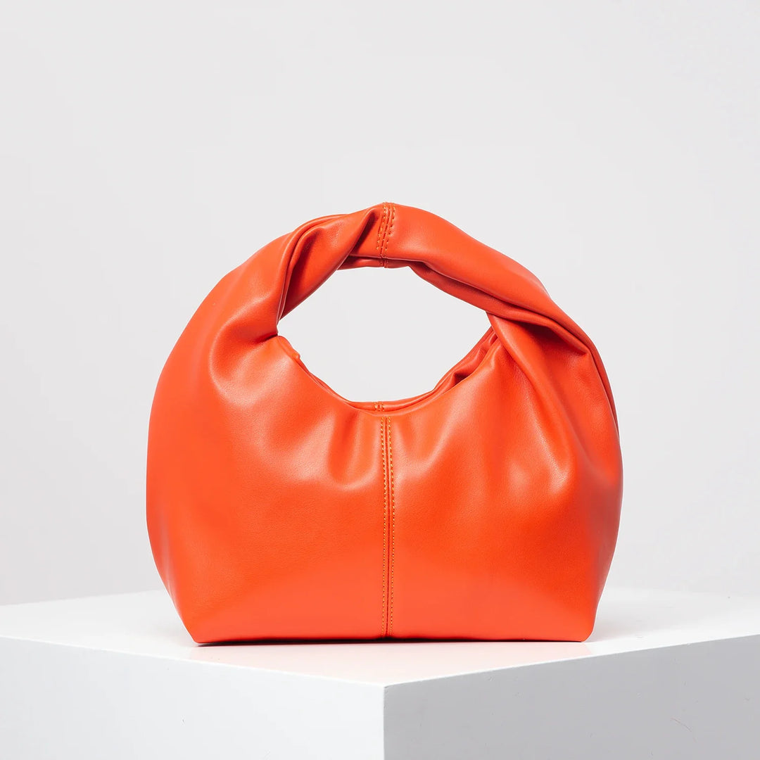 Petit sac femme à bandoulière, élégant et pratique, en cuir synthétique, accessoire mode polyvalent.