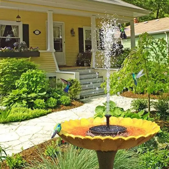 "Petite fontaine solaire flottante, design innovant, attire oiseaux, écoulement d'eau doux, matériaux résistants."