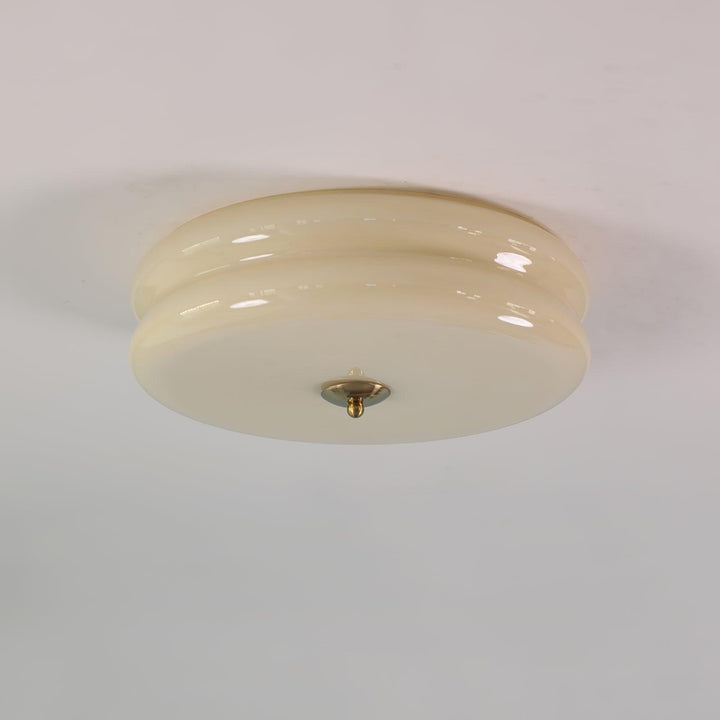 "Plafonnier Art Déco Vintage élégant avec design géométrique, en fer et verre, pour un éclairage chic et luxueux."