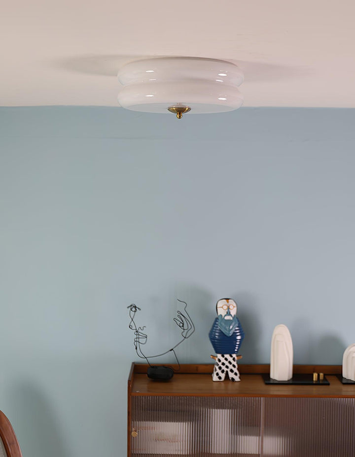 "Plafonnier Art Déco Vintage élégant avec design géométrique, en fer et verre, pour un éclairage chic et luxueux."