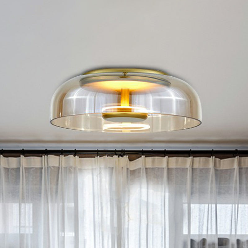 Plafonnier LED moderne, éclairage entrée. Design élégant en verre, lumière chaleureuse.