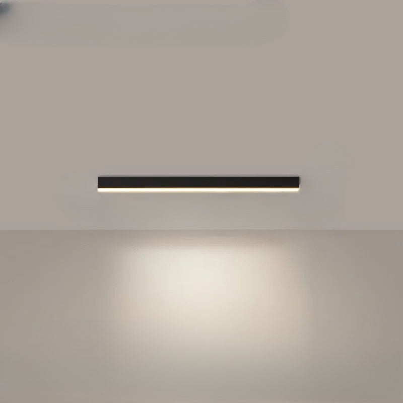 Plafonnier LED moderne, éclairage intérieur. Design épuré, installation facile.  Plusieurs tailles disponibles.