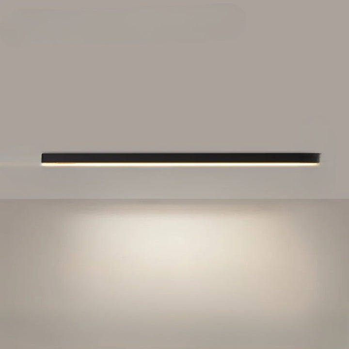 Plafonnier LED moderne, éclairage intérieur. Design épuré, installation facile.  Plusieurs tailles disponibles.