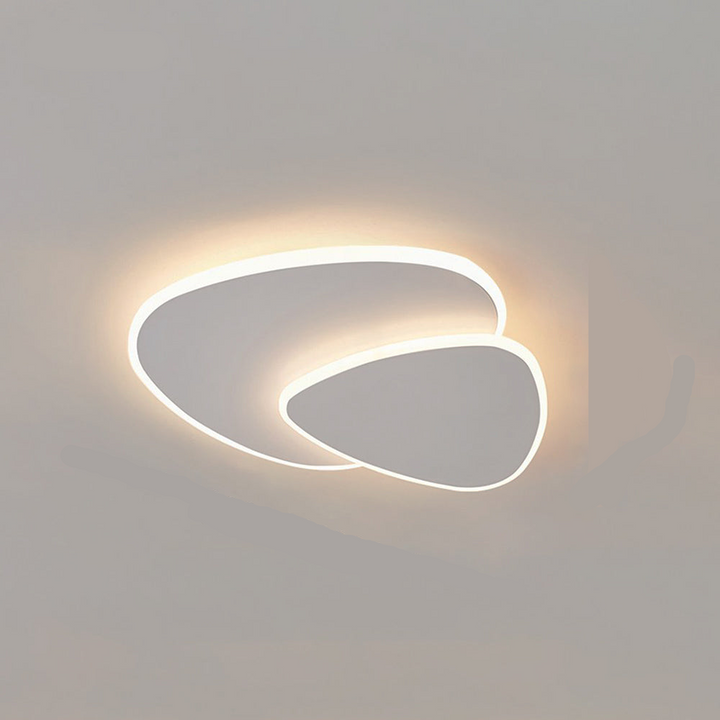 Plafonnier LED moderne élégant.  Éclairage intérieur doux et homogène pour salon, chambre ou bureau.