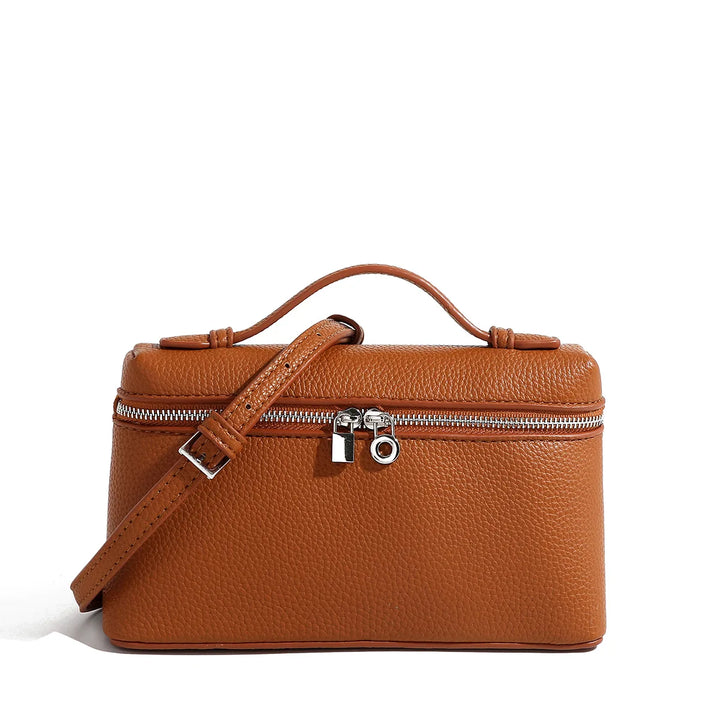 Pochette femme chic, sac bandoulière élégant en similicuir, accessoire mode compact pour une allure raffinée.
