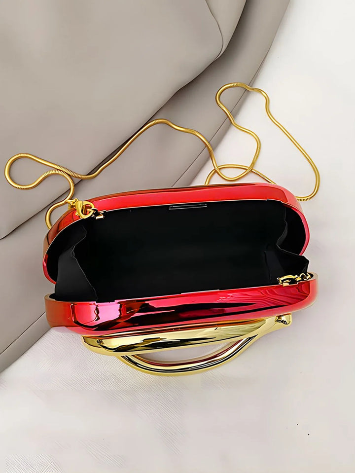 Pochette de soirée en acrylique pour femme, élégante et polyvalente avec sa bandoulière.
