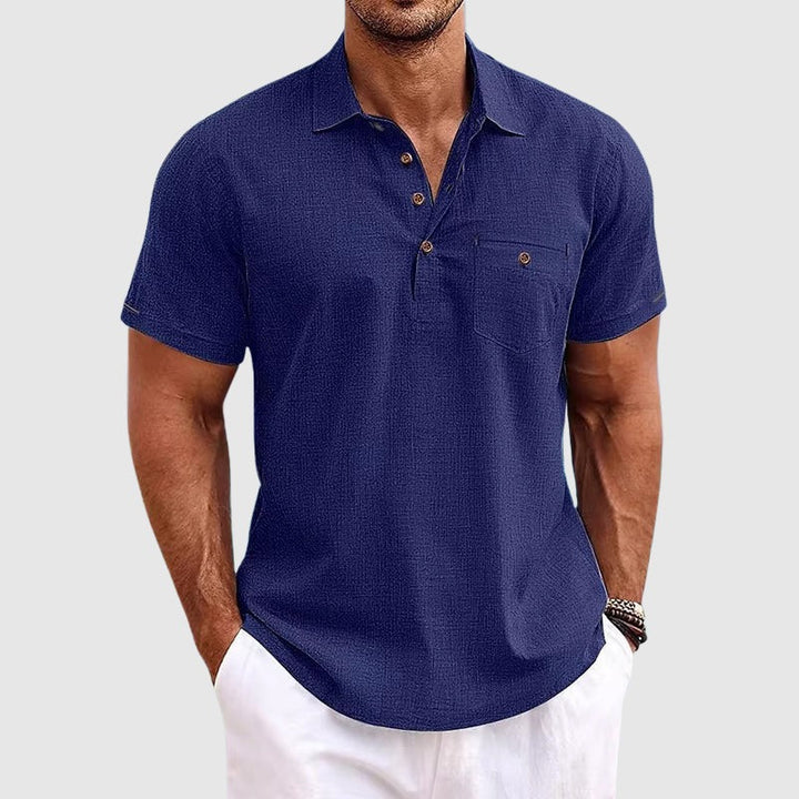 "Polo en lin pour homme, léger, élégant, texture douce, idéal pour l'été et occasions décontractées, image produit."