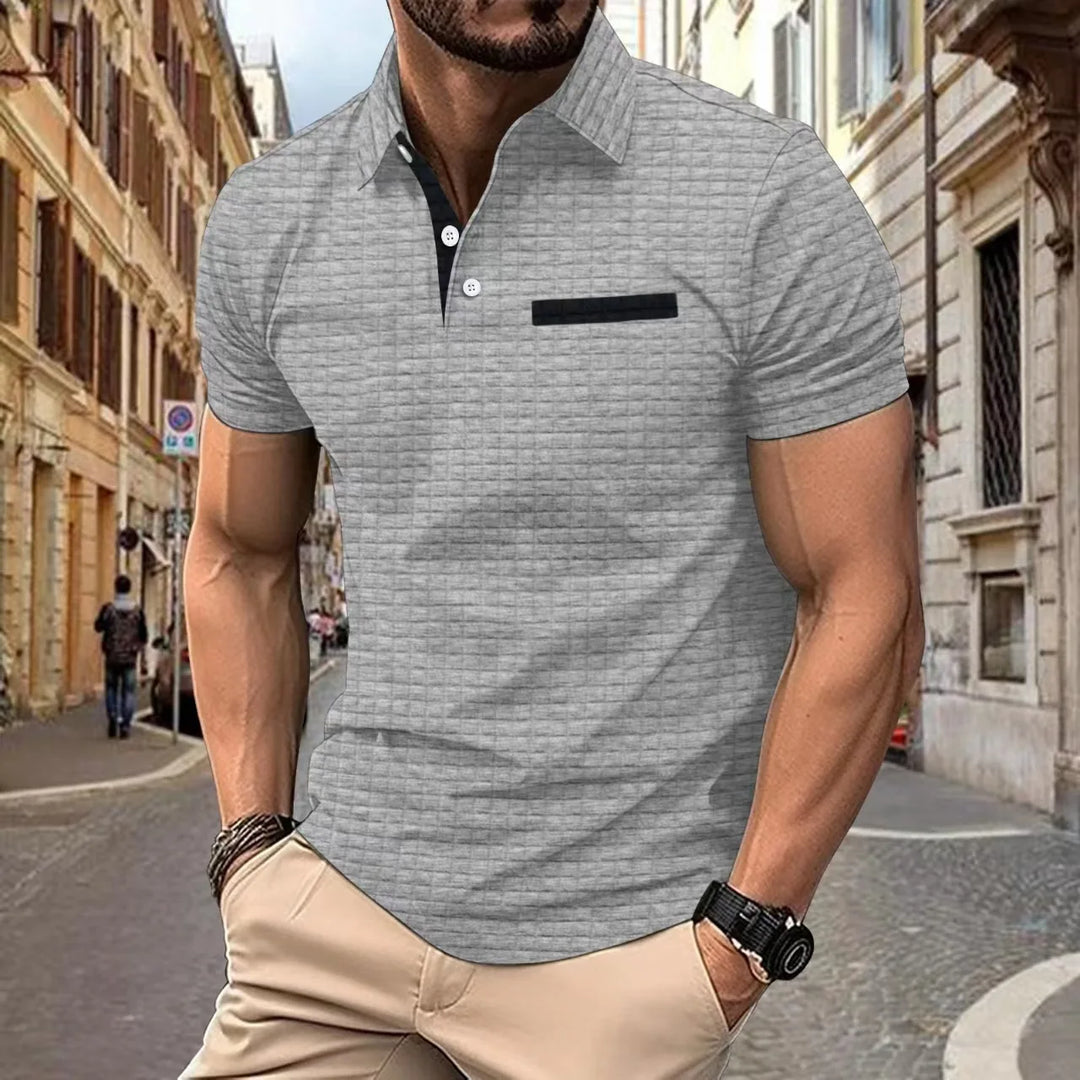 Polo homme plié, chemise décontractée disponible en plusieurs couleurs, confort et style.