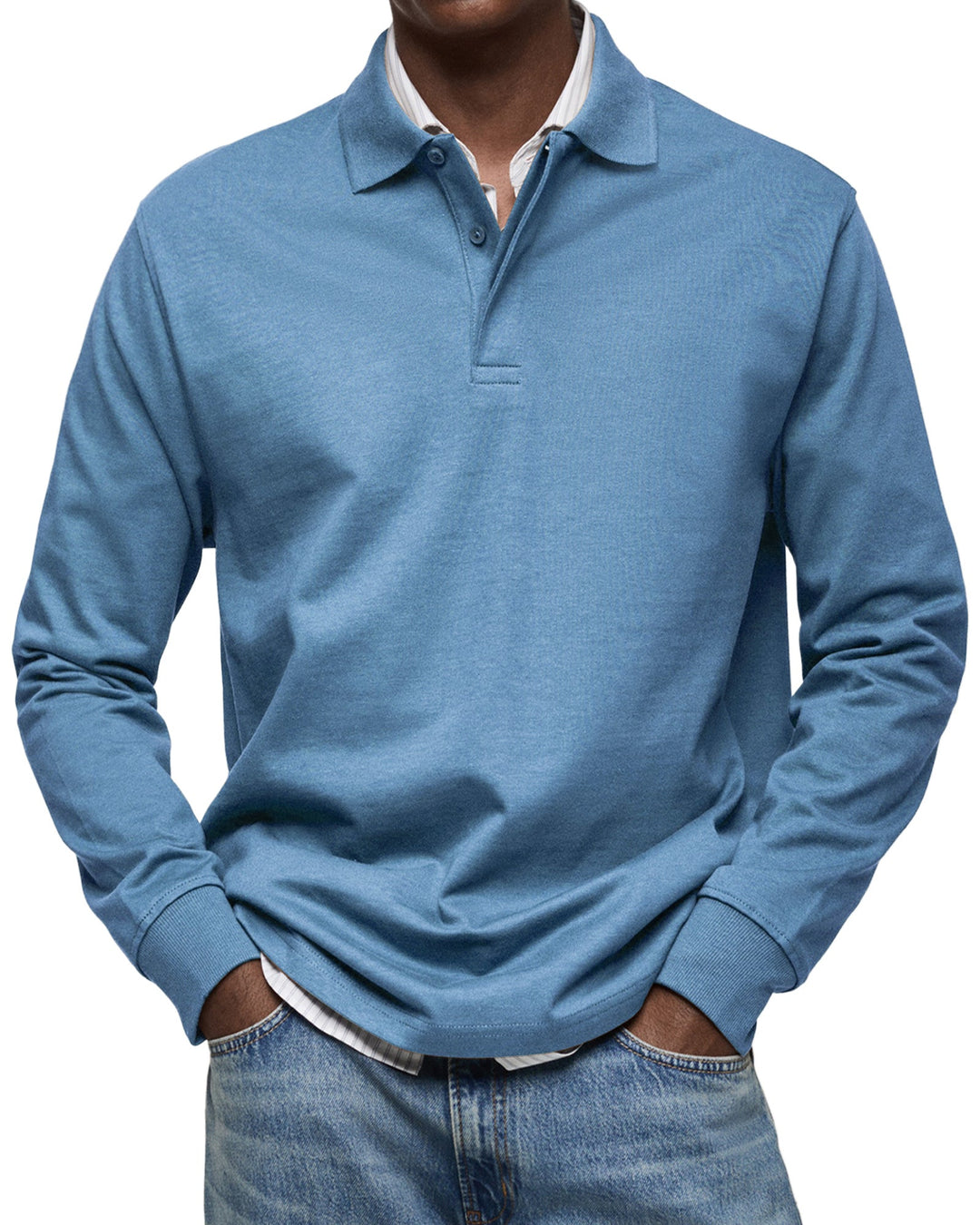 Polo homme décontracté à manches longues, idéal pour un look élégant et confortable au quotidien.