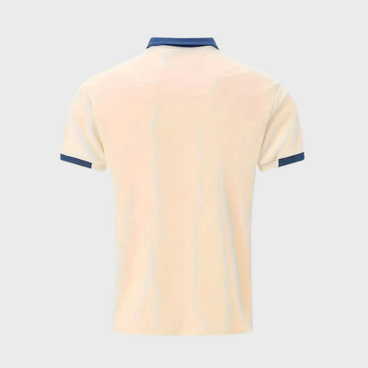 "Polo homme élégant noir, coupe classique, tissu doux. Style polyvalent, disponible en plusieurs couleurs raffinées."