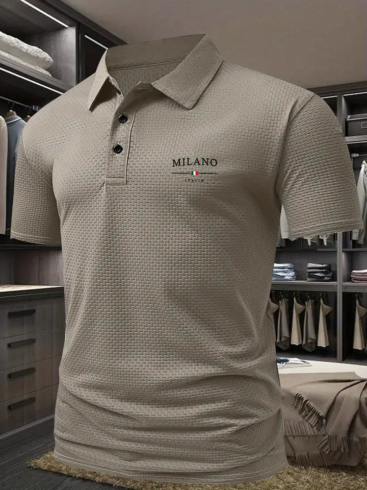 Polo homme été, motif géométrique, décontracté.  Style moderne et confortable.