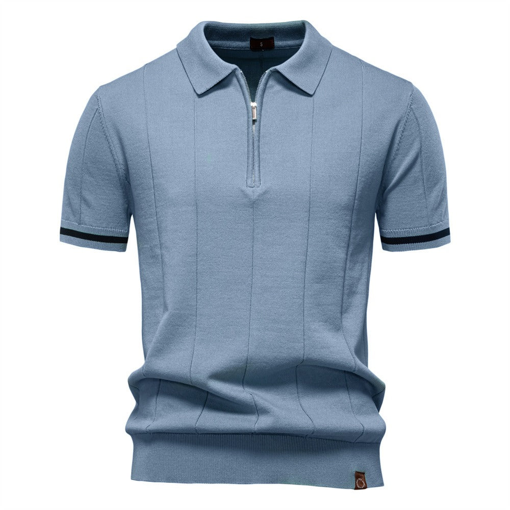 Polo homme à manches courtes, col zippé. Vêtement élégant et confortable pour la mode casual homme, parfait pour l'été.