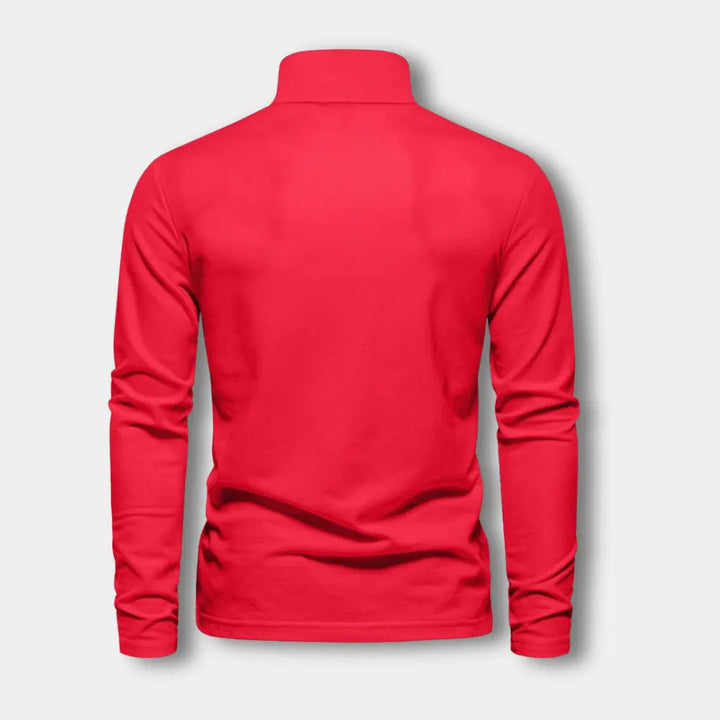 Vêtement moderne : polo homme manches longues, col ouvert, pour un look casual élégant et tendance.