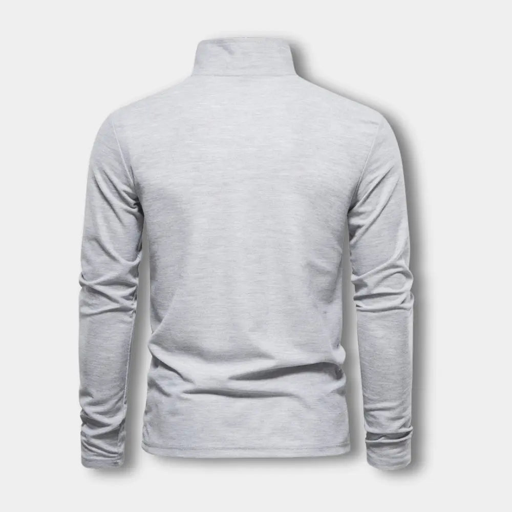 Polo casual chic à manches longues pour homme, col ouvert moderne, vêtement confortable et stylé.